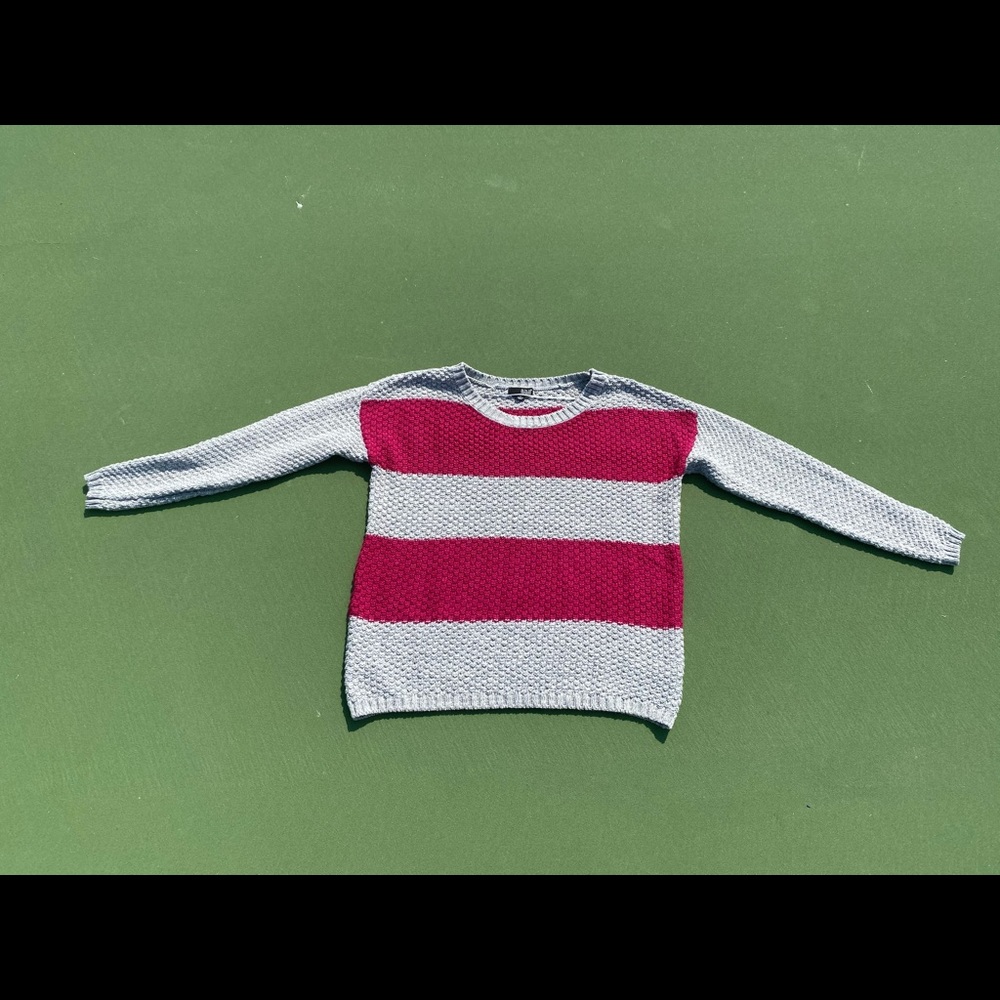 Sweater - Picture 2 of 7